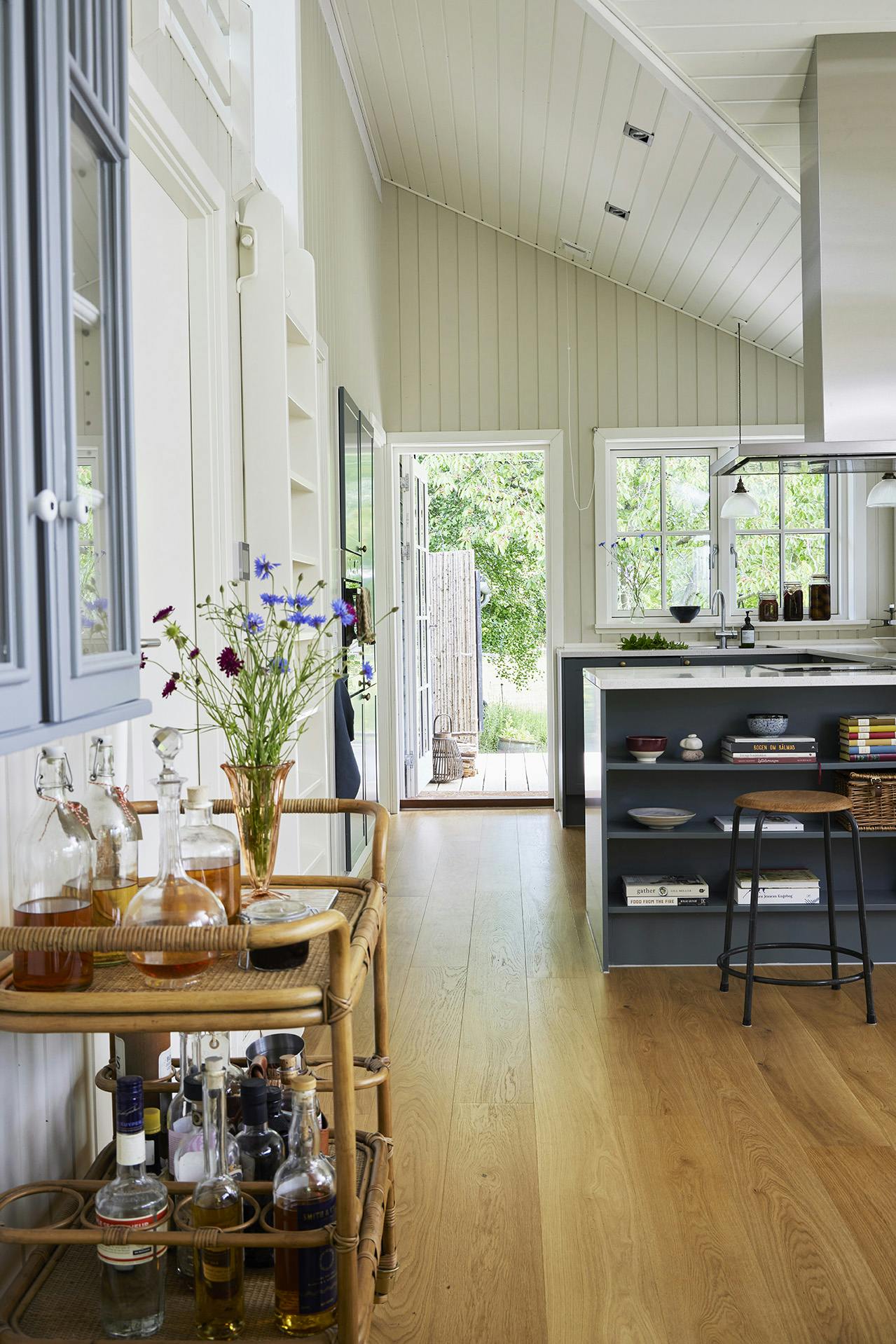 LærkeHentze230703 Barbord i bambus